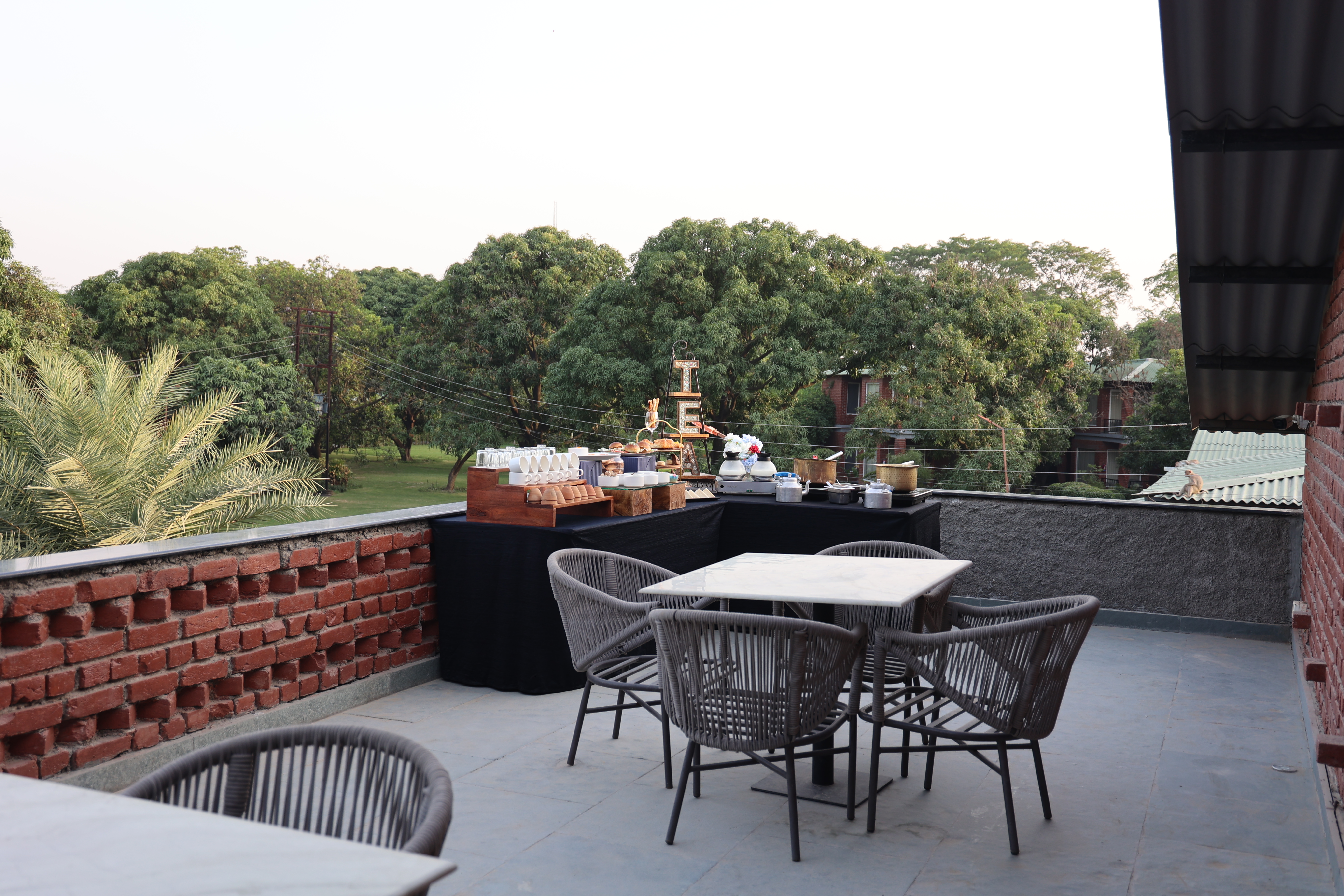 Asmani Rooftop